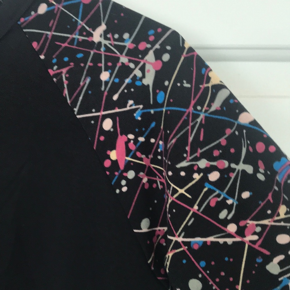 Lularoe Randy paint splatter print - Picture 3 of 3